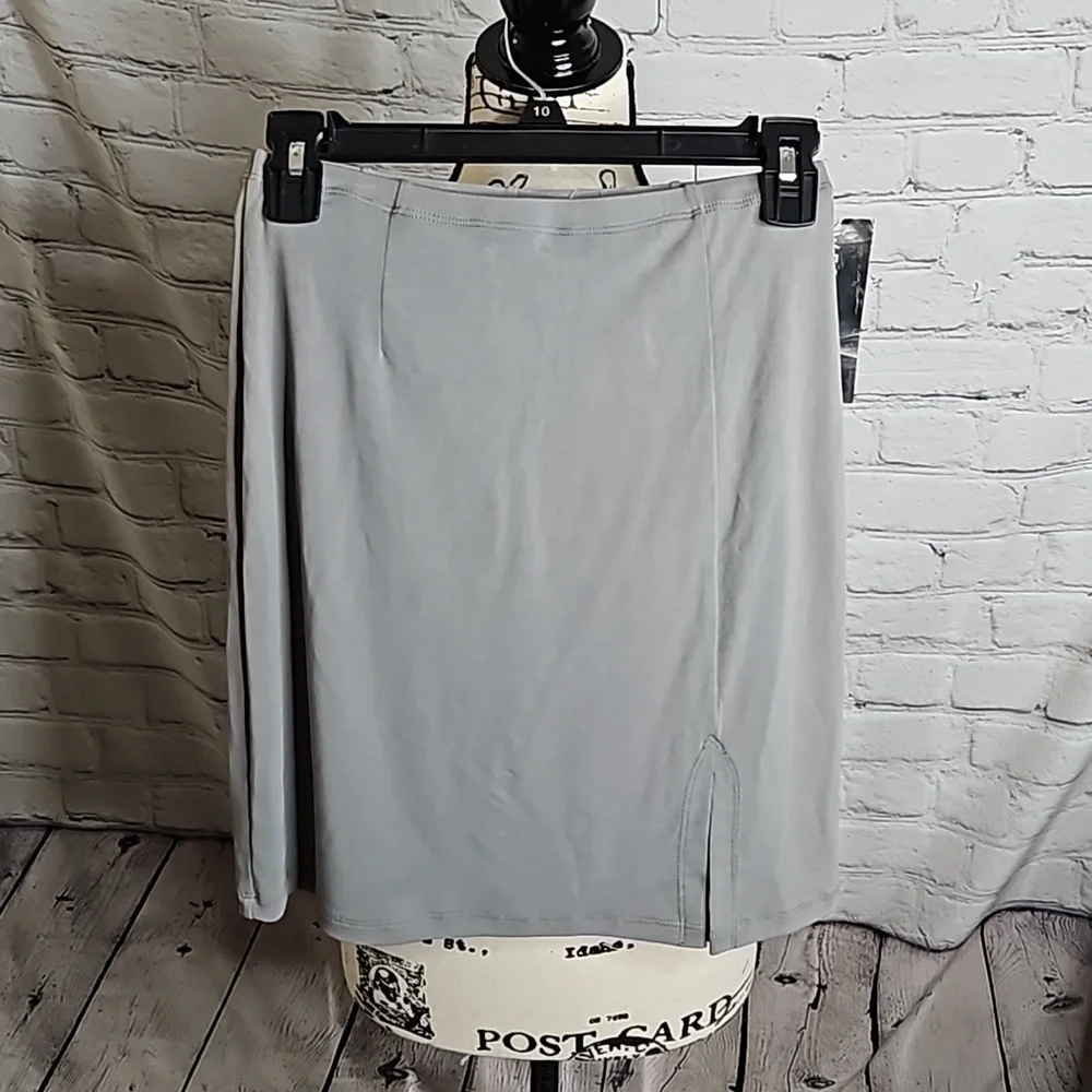 Weston Wear Stretchy Mini Skirt in Grey NWT Size Small